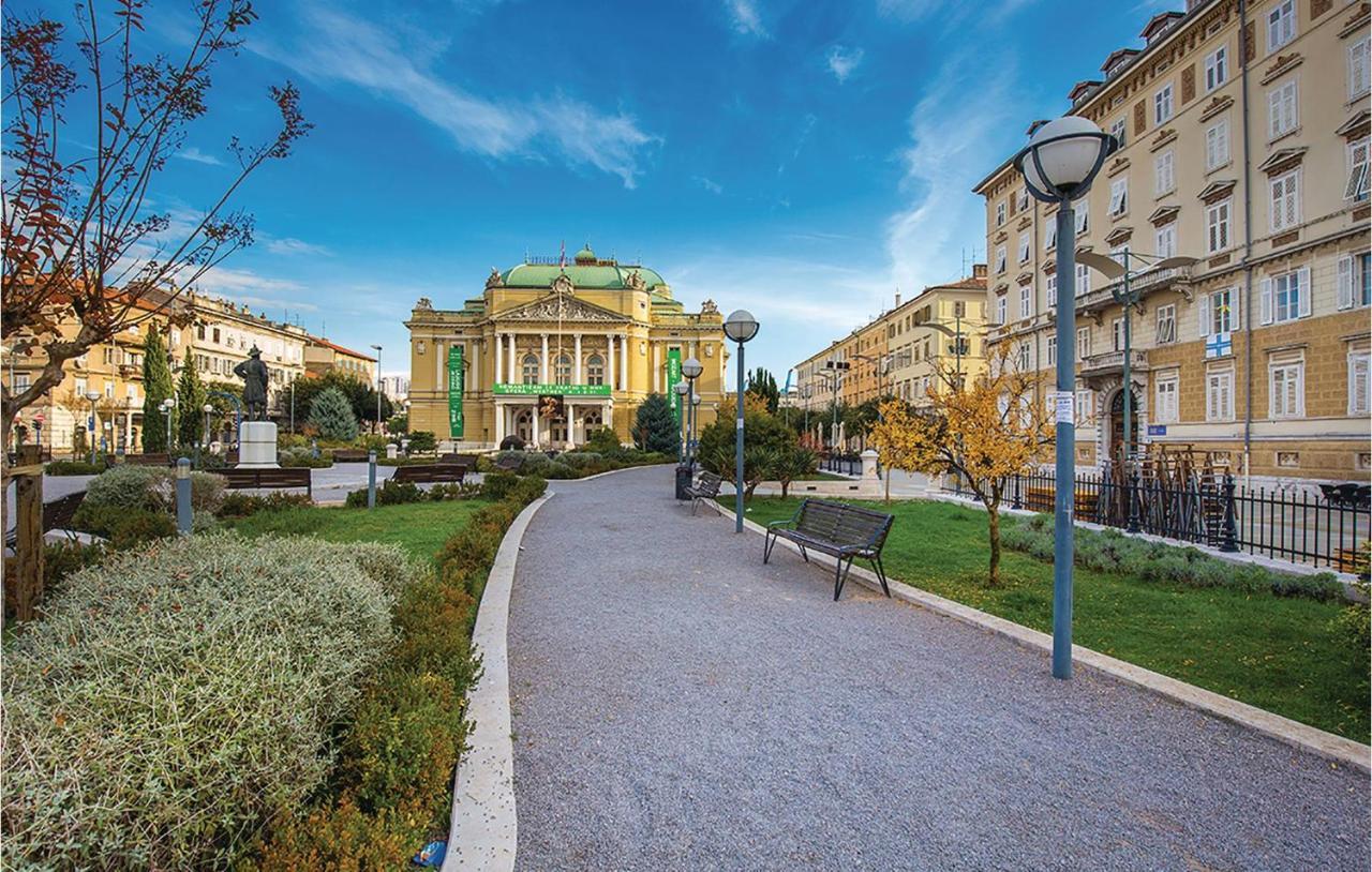 Lovely Apartment In Rijeka With House Sea View 外观 照片